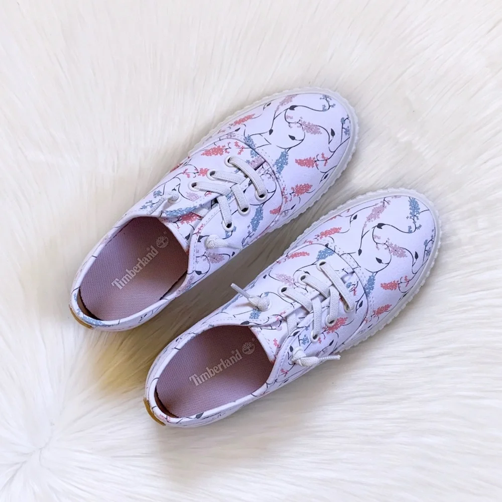 Timberland Newport Bay White Floral Canvas Sneaker - Picture 2 of 6